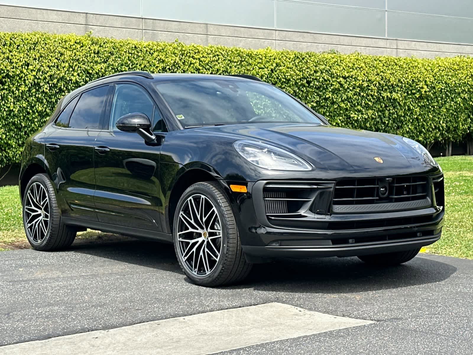 New 2026 Porsche Macan S AWD/4WD image 10
