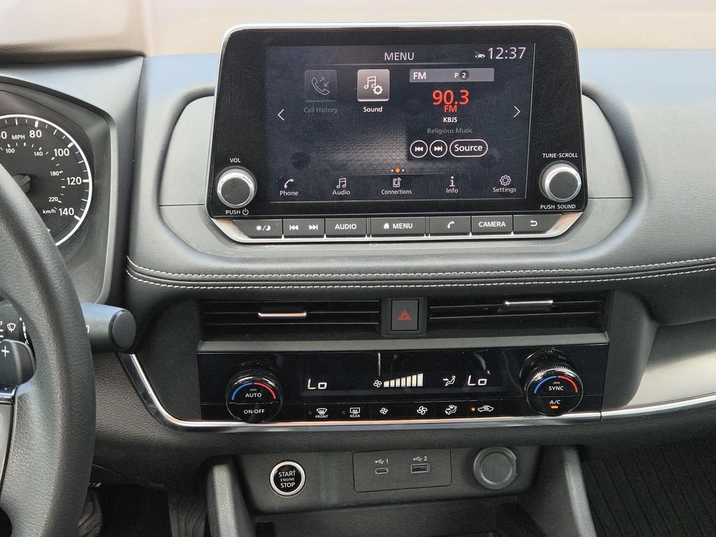 Used 2023 Nissan Rogue SV FWD image 13