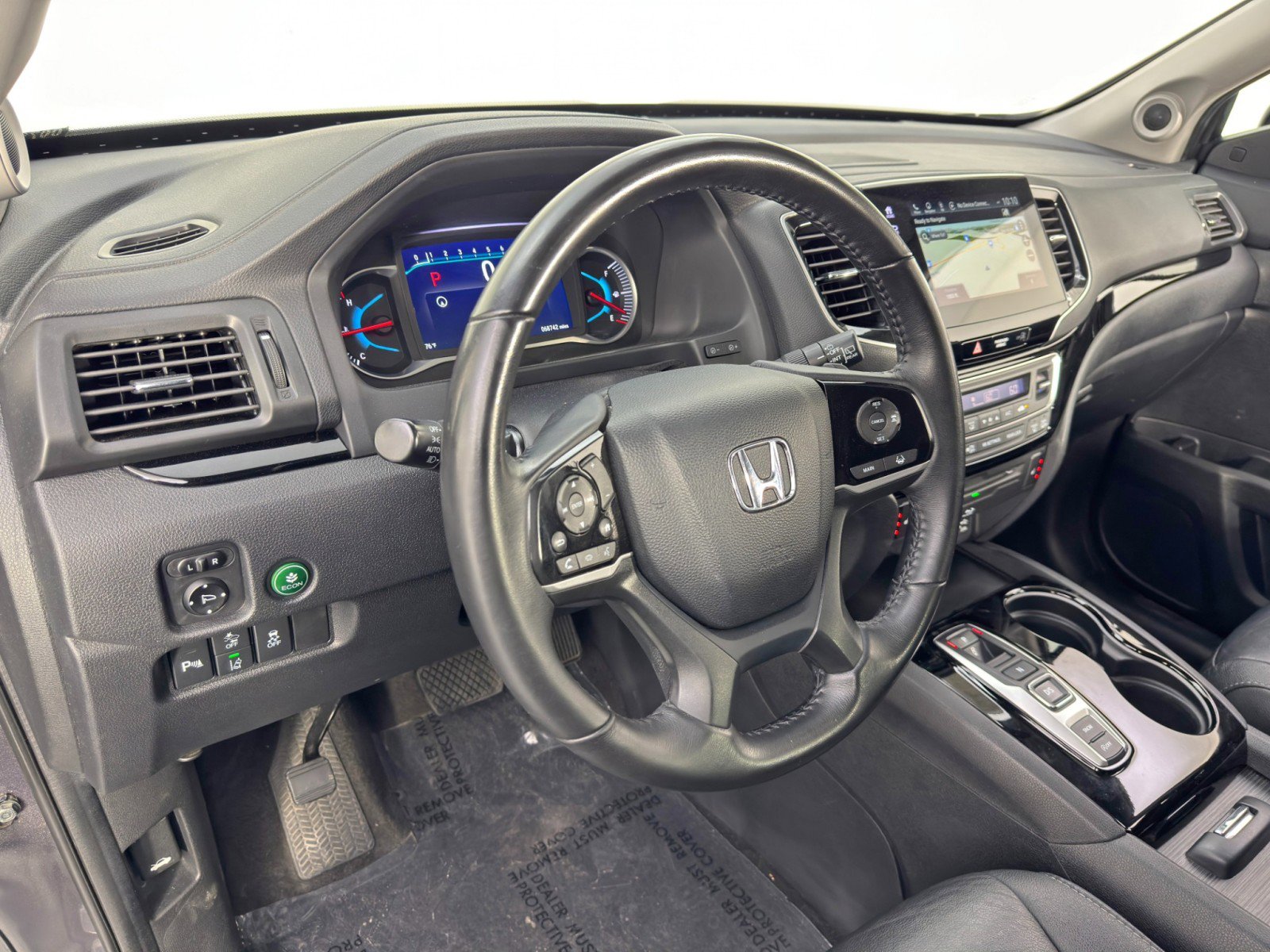 Used 2020 Honda Pilot Touring image 10