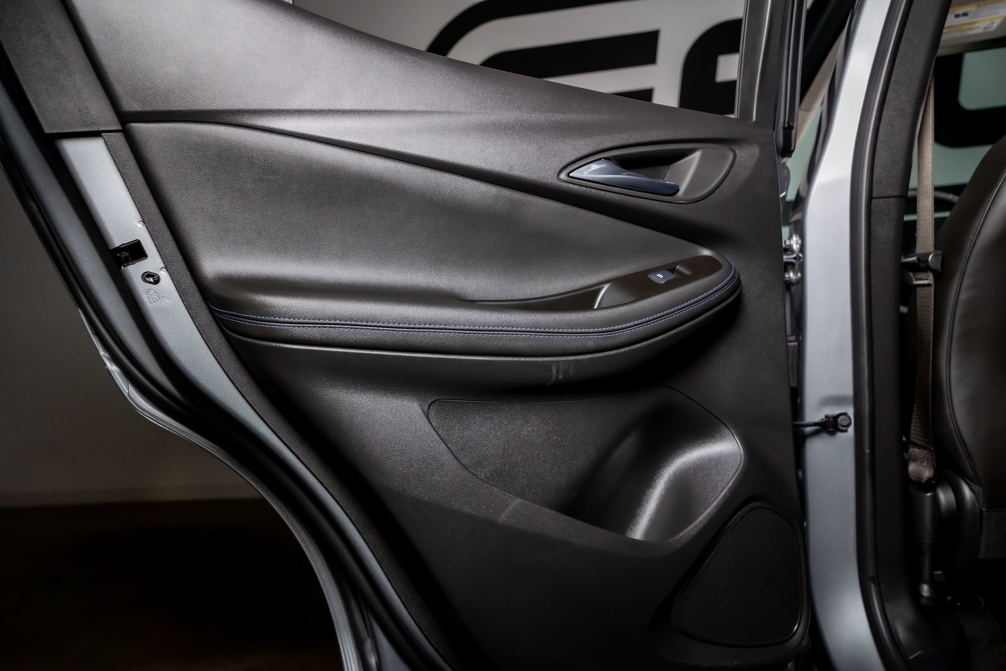 Used 2025 Buick Encore GX Sport Touring image 40