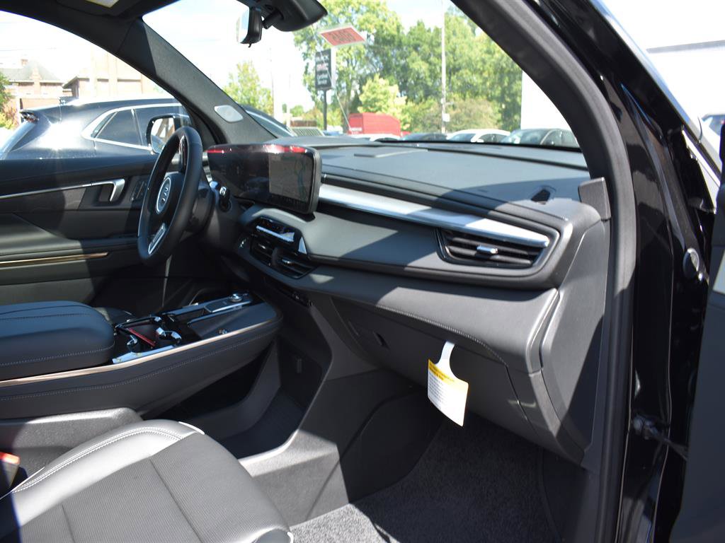 New 2026 Buick Enclave Avenir w/ Super Cruise Package image 5