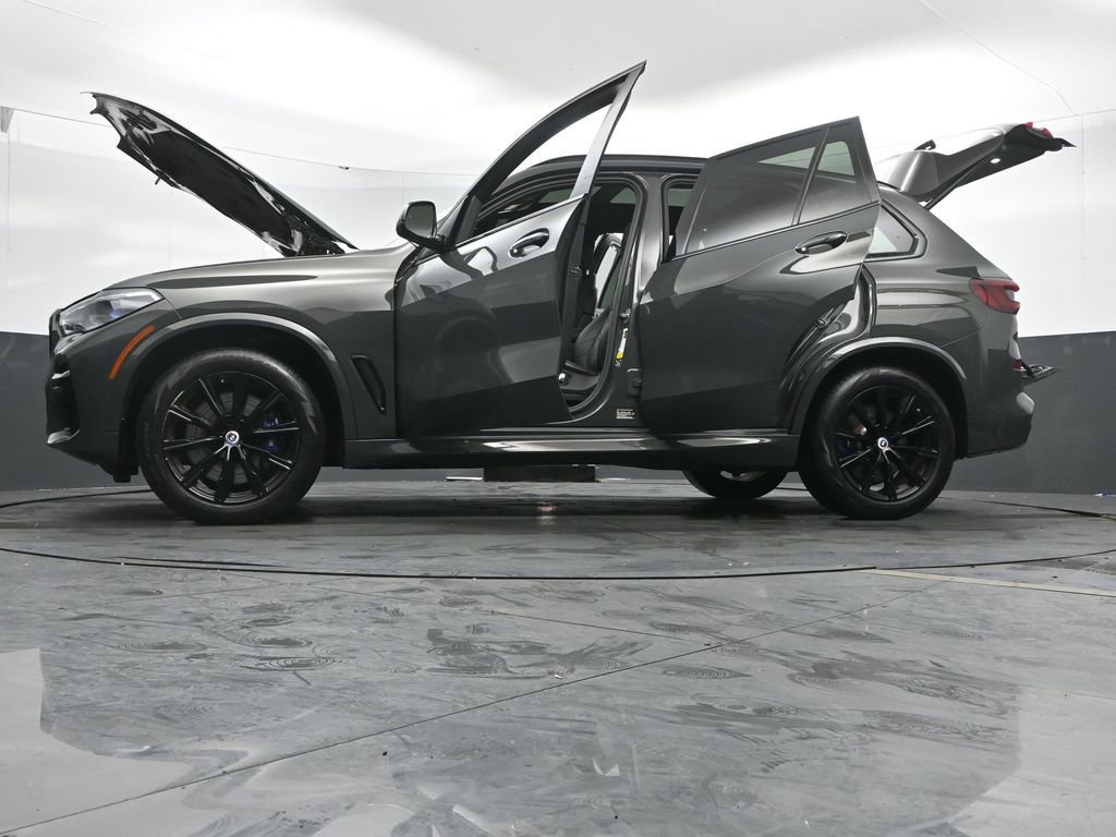 Used 2023 BMW X5 M50i w/ Executive Package AWD/4WD image 74