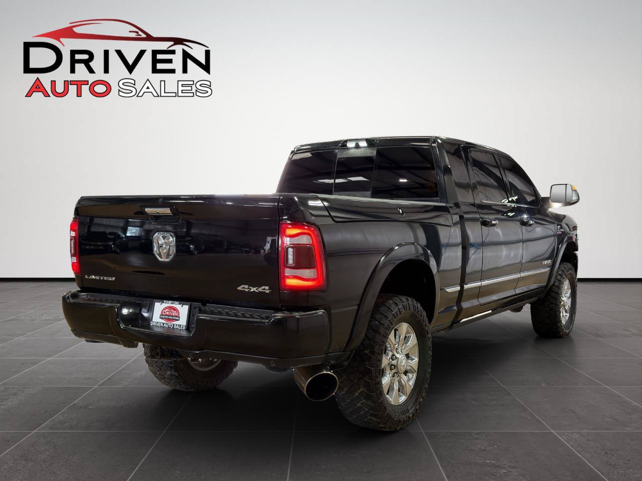 Used 2021 RAM 2500 Limited AWD/4WD image 7