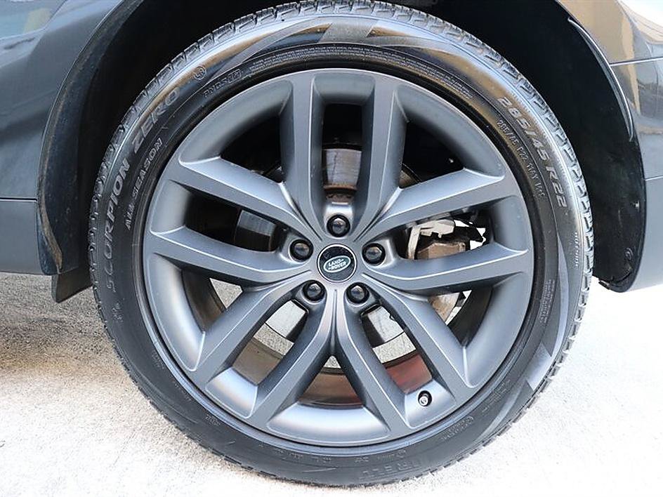 Used 2024 Land Rover Range Rover Sport SE AWD/4WD image 68