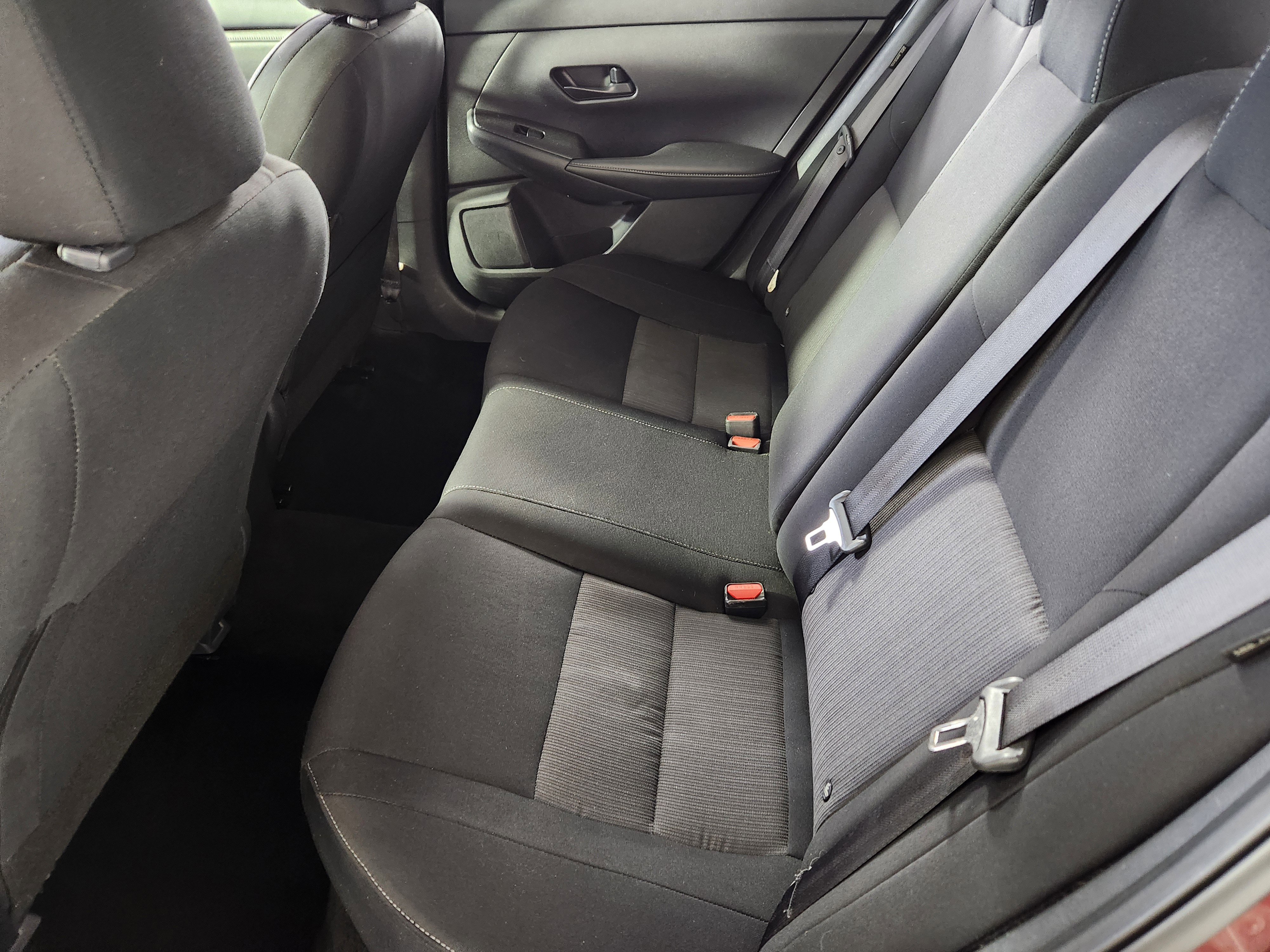 Used 2024 Nissan Sentra SV FWD image 14