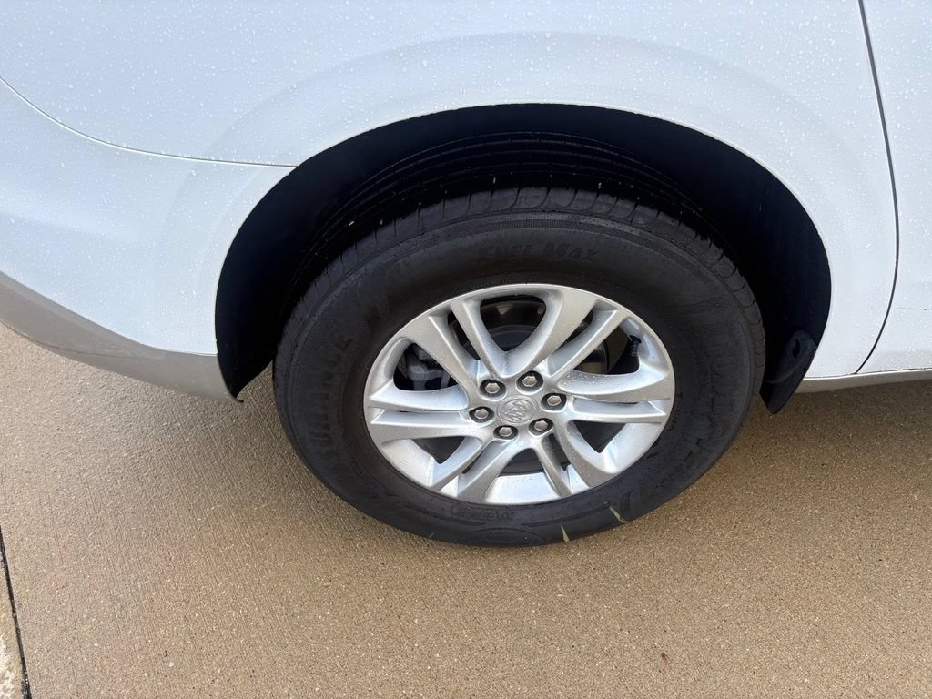 Used 2021 Buick Enclave Essence FWD image 23