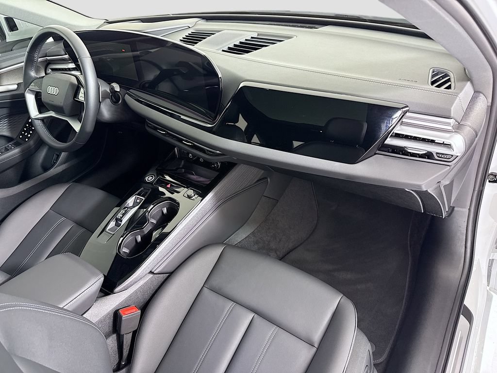 Used 2025 Audi A5 2.0T Premium Plus w/ Premium Plus AWD/4WD image 17