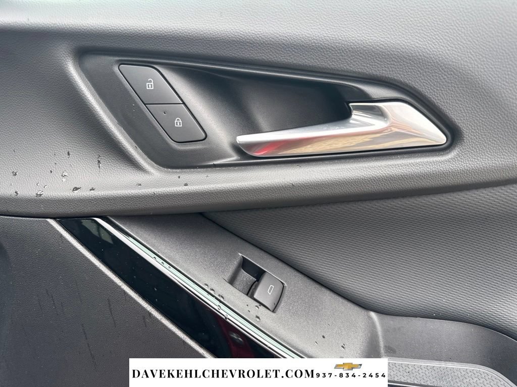 Used 2025 Chevrolet Equinox LT w/ Convenience Package II FWD image 23