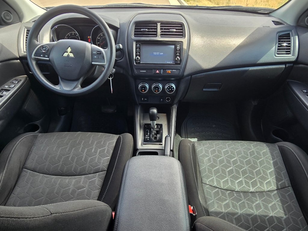 Used 2021 Mitsubishi Outlander Sport LE FWD image 25