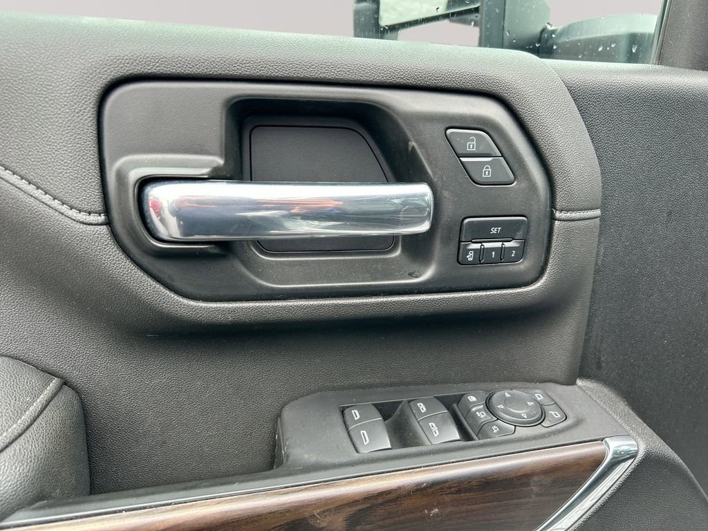 Used 2023 GMC Sierra 2500 SLT w/ SLT Convenience Package AWD/4WD image 24