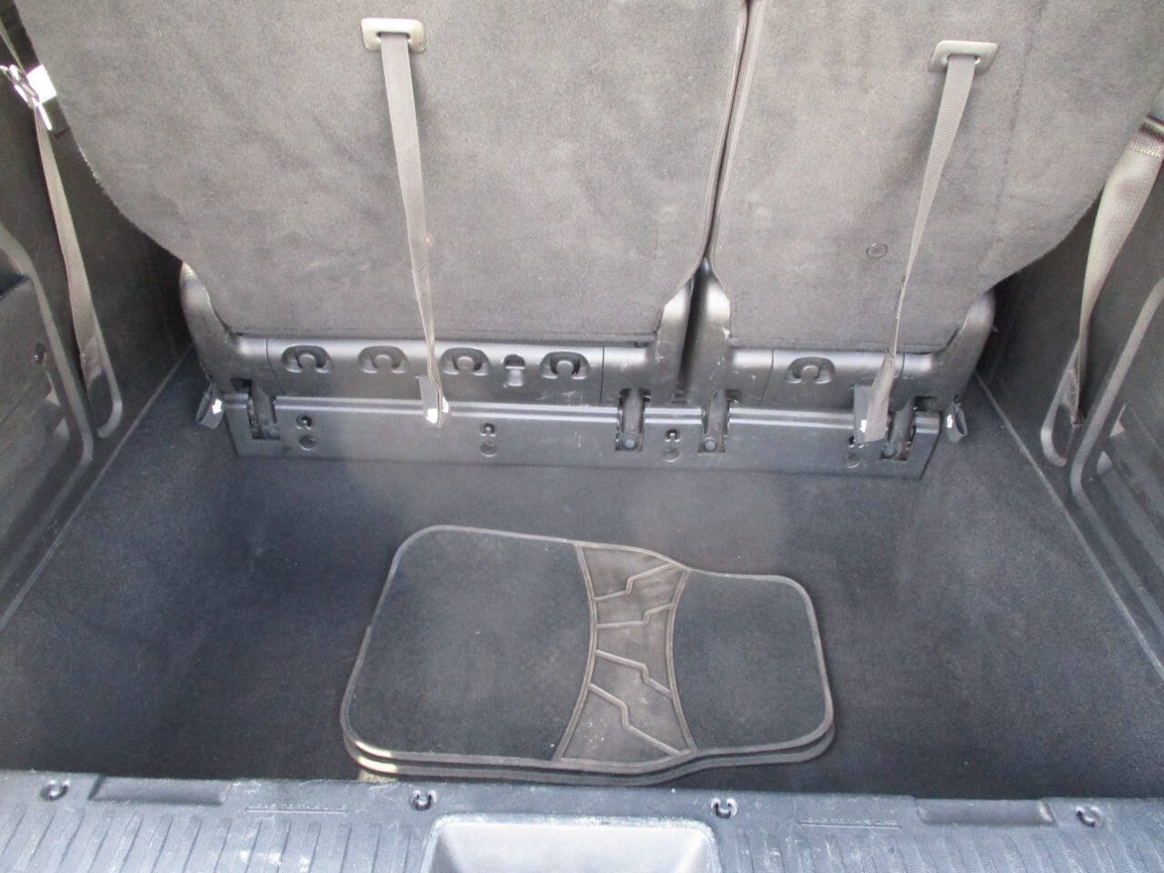 Used 2018 Dodge Grand Caravan SE FWD image 32