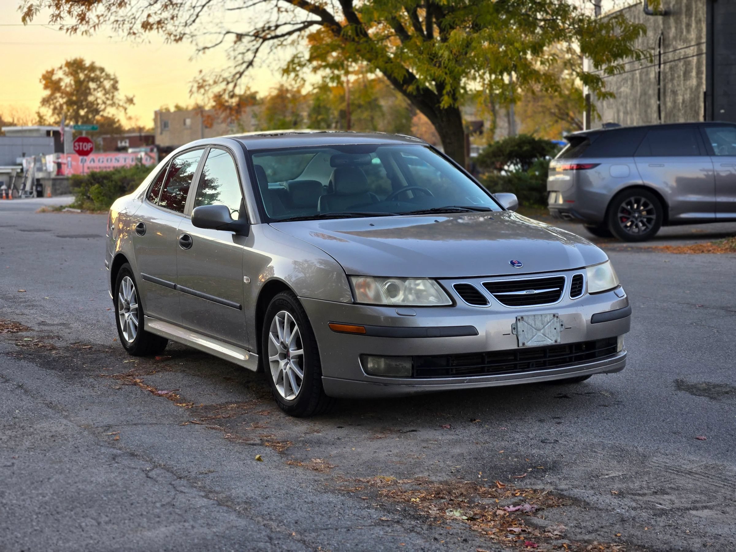 Used 2003 Saab 9-3 Arc FWD image 4