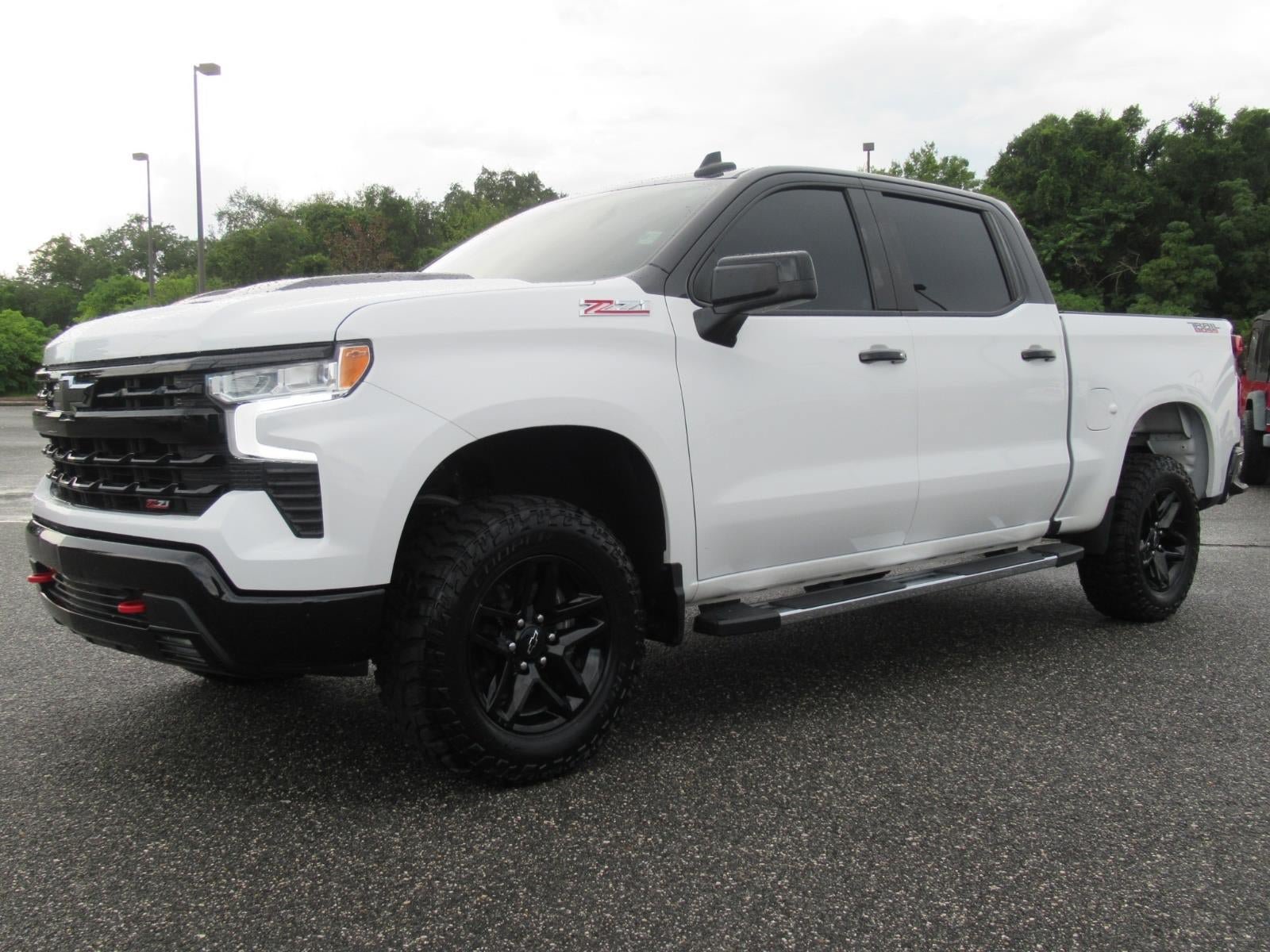 Used 2024 Chevrolet Silverado 1500 LT Trail Boss AWD/4WD image 3