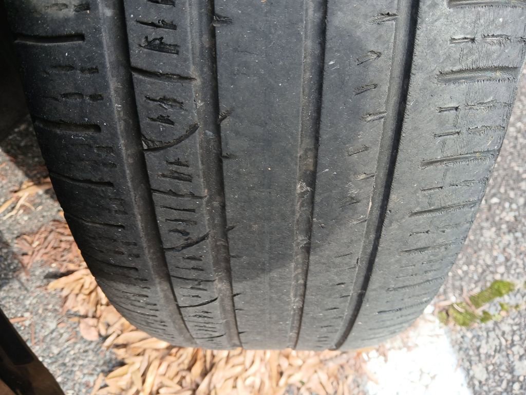 Used 2018 Volkswagen Tiguan SEL Premium image 28