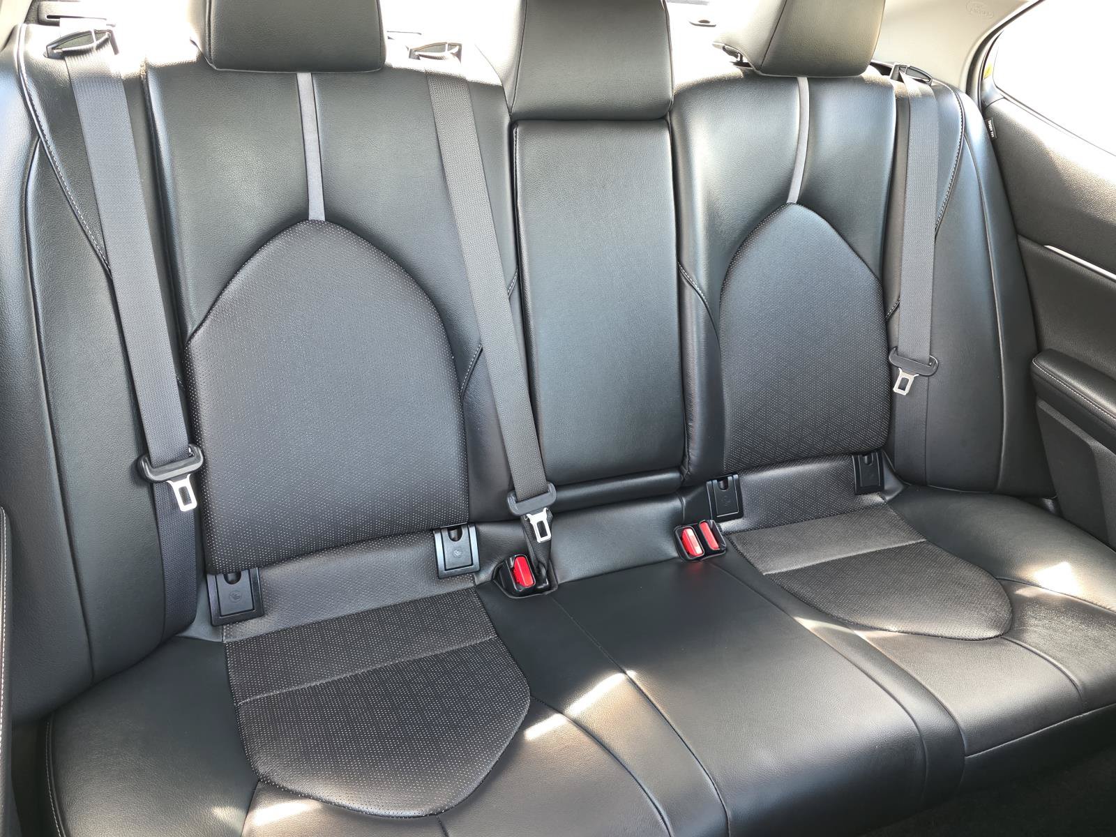 Used 2024 Toyota Camry XSE FWD image 18