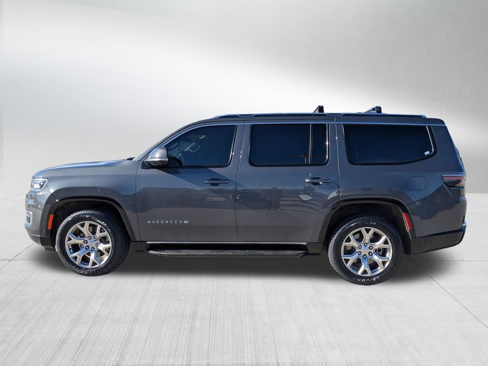 Used 2022 Jeep Wagoneer Series II w/ Convenience Group I image 3