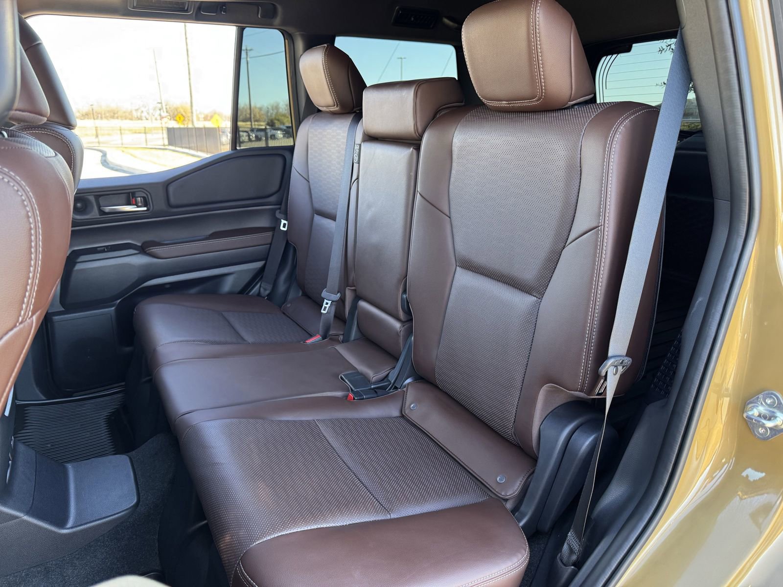 Used 2025 Toyota Land Cruiser image 29