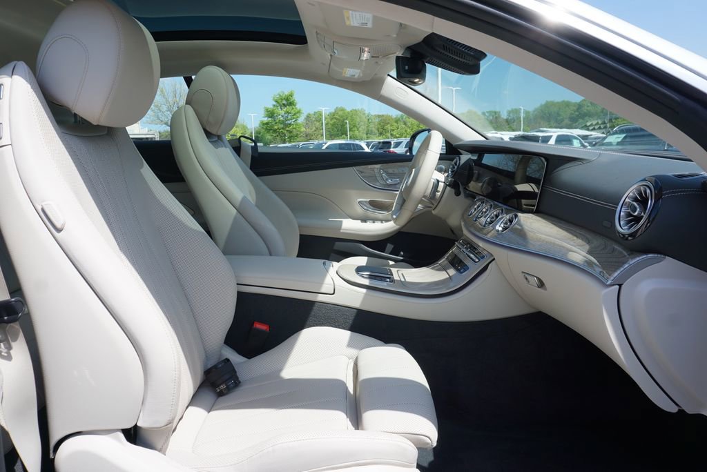 Used 2022 Mercedes-Benz E 450 Coupe image 41