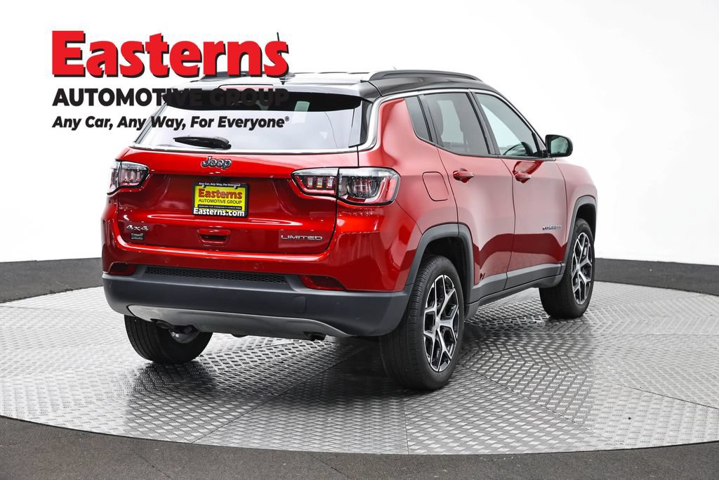 Used 2024 Jeep Compass Limited AWD/4WD image 5