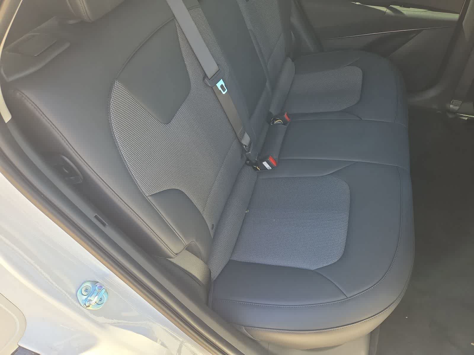 New 2026 Kia Niro Wind FWD image 21