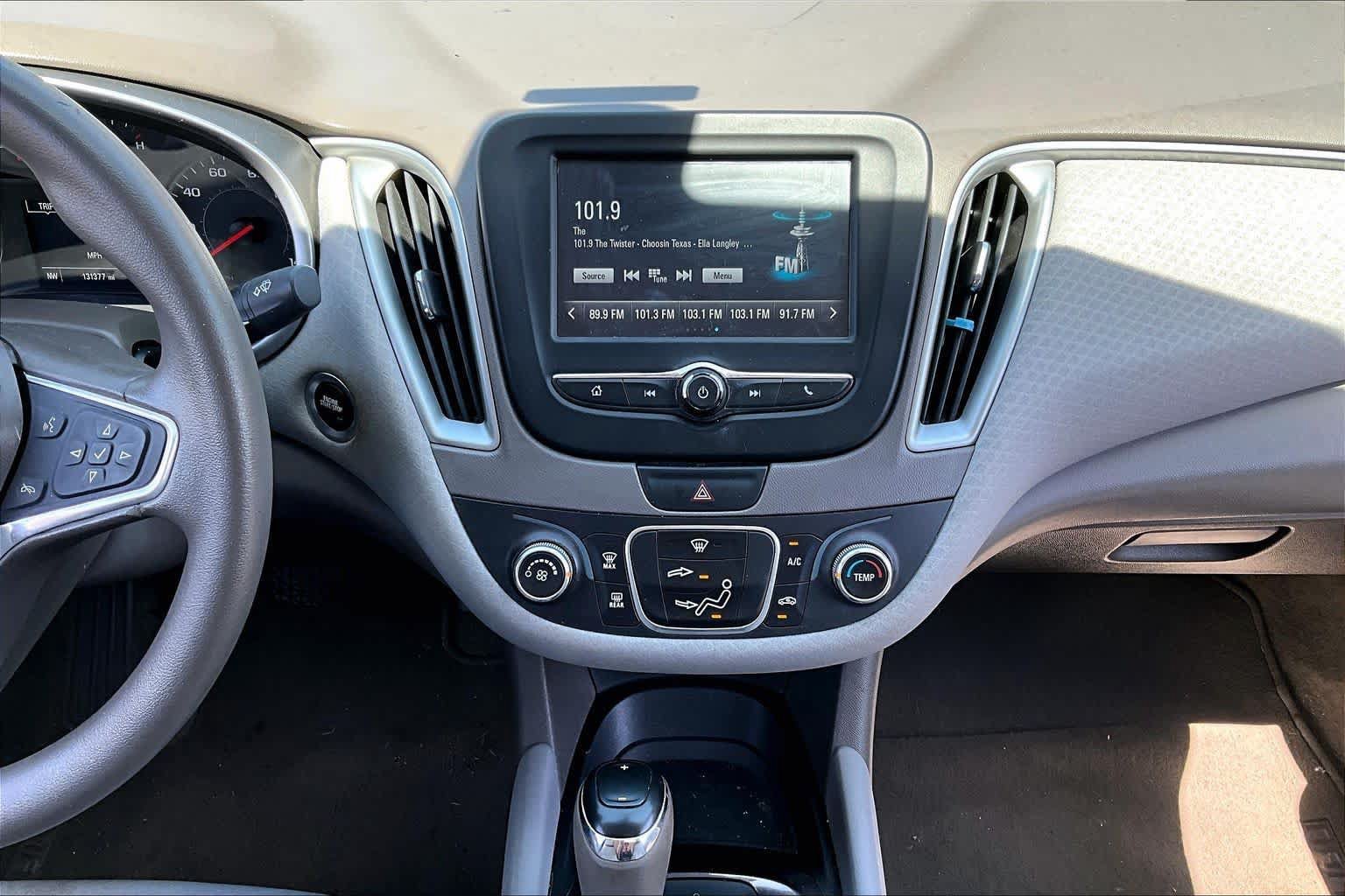 Used 2016 Chevrolet Malibu LS FWD image 7