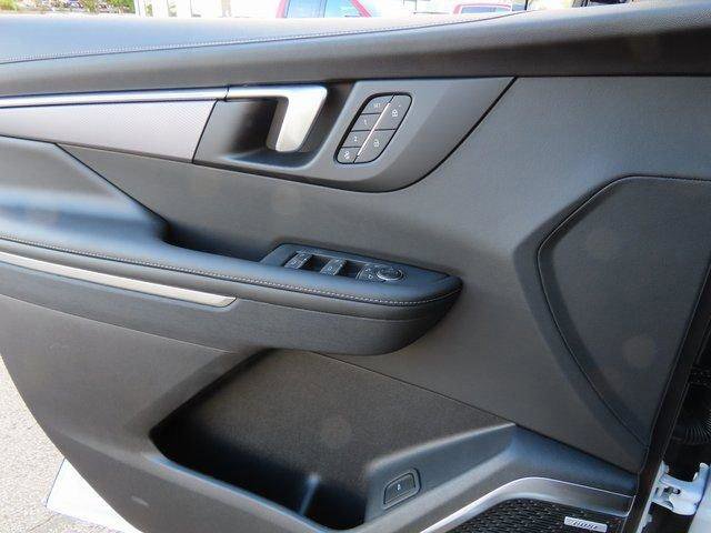 New 2025 Buick Enclave Sport Touring w/ Super Cruise Package image 46