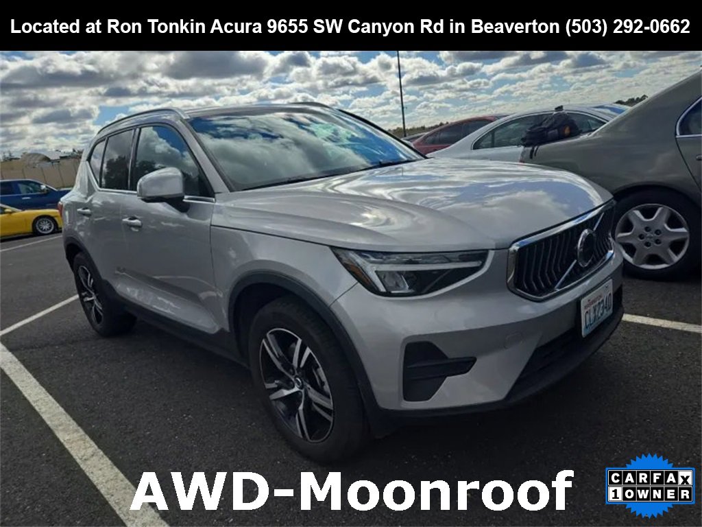 Used 2024 Volvo XC40 B5 Core
