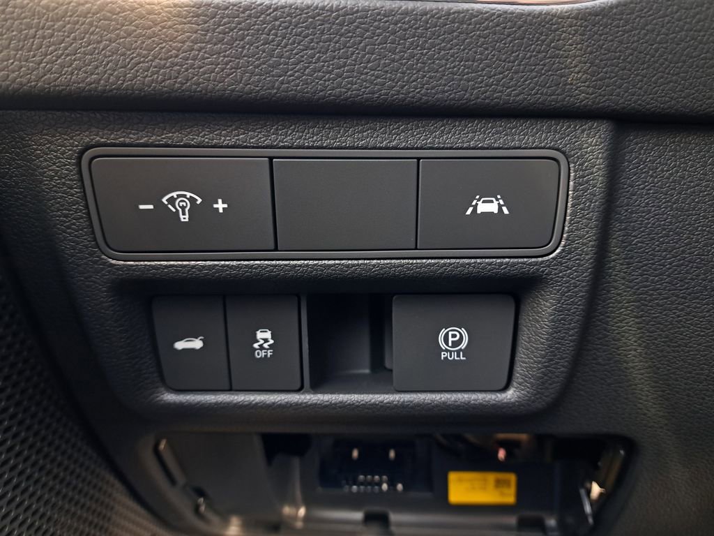 New 2023 Hyundai Sonata Limited w/ Cargo Package image 26