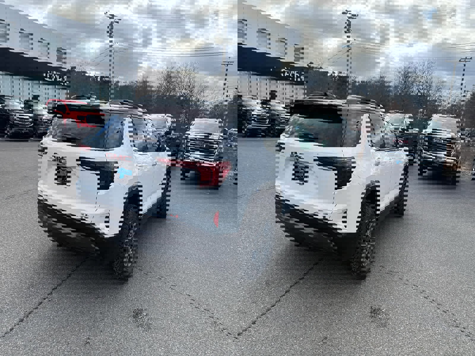 New 2026 GMC Terrain AT4 w/ Technology Package II image 7