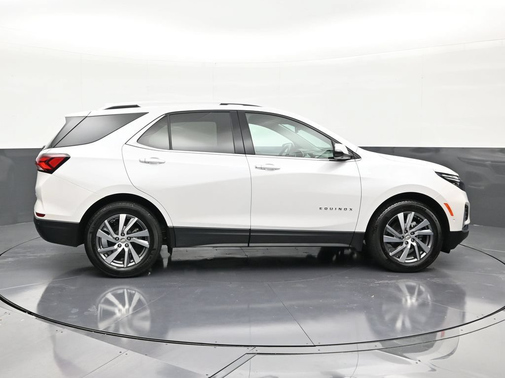 Used 2024 Chevrolet Equinox Premier FWD image 6
