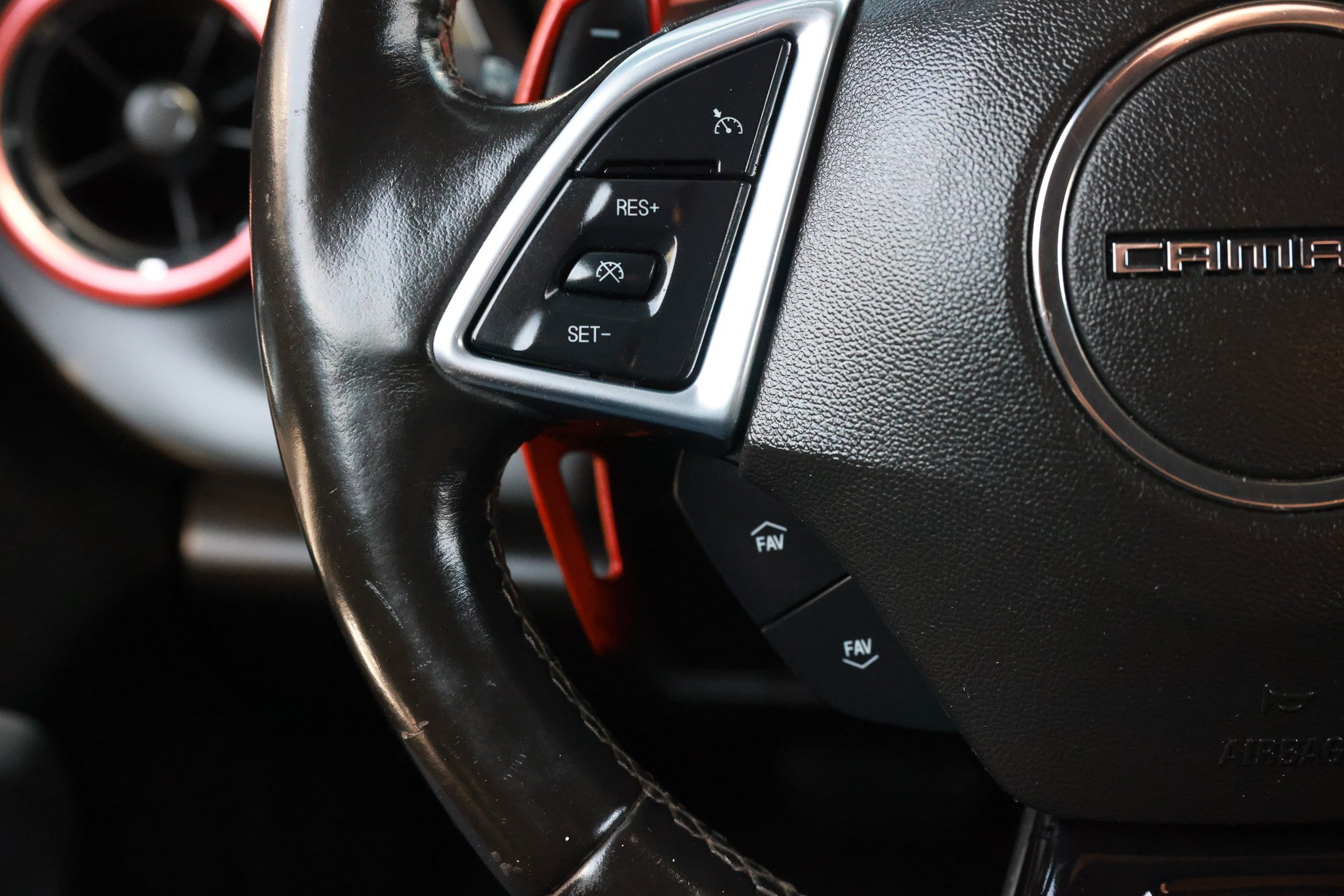 Used 2019 Chevrolet Camaro LT RWD image 29