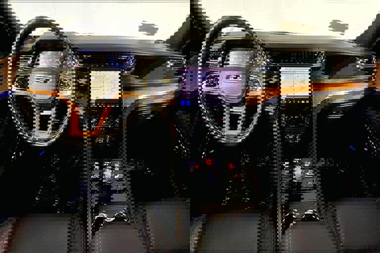 Used 2024 Jeep Grand Cherokee Summit AWD/4WD image 16