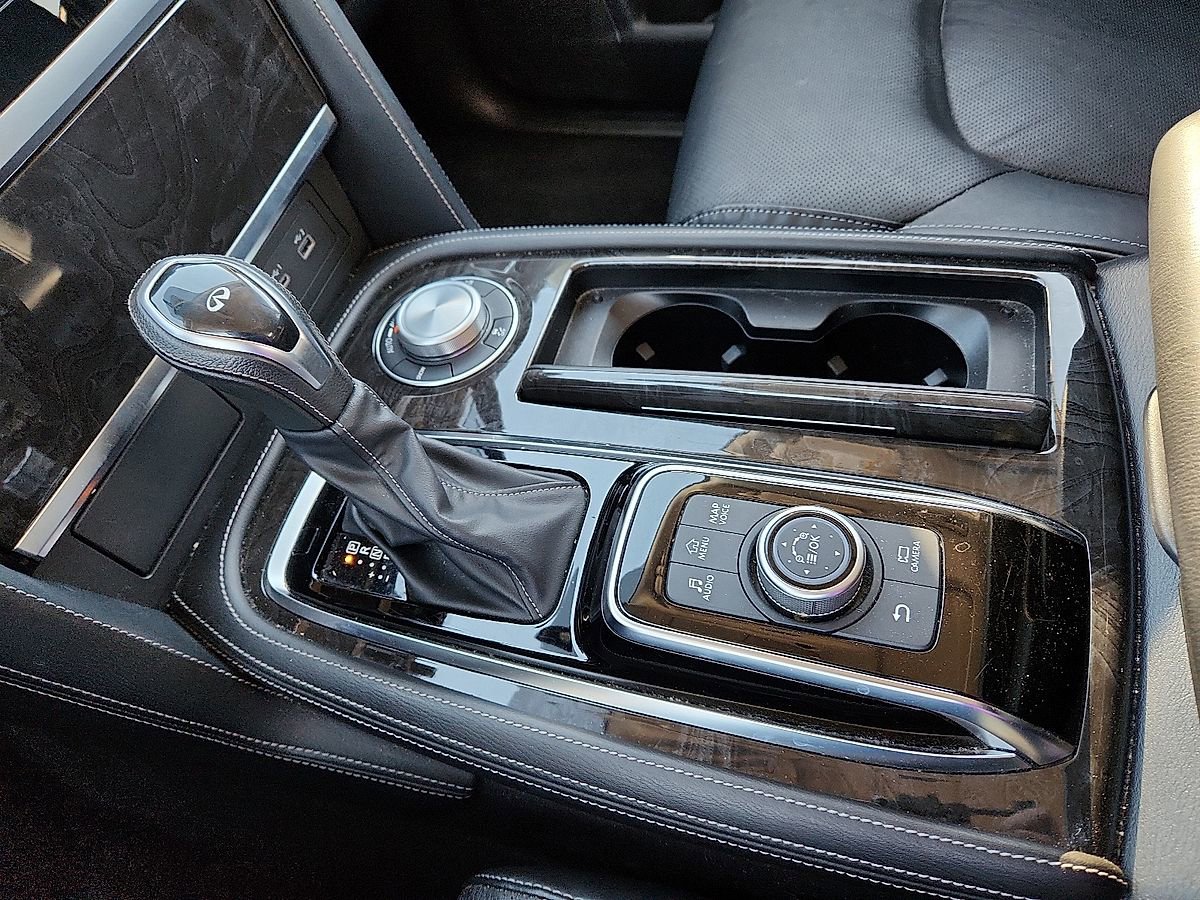 Used 2024 INFINITI QX80 Luxe image 12