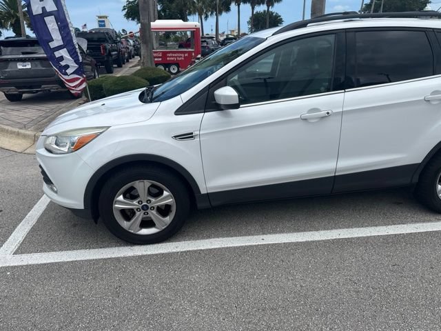 Used 2013 Ford Escape SE FWD image 3
