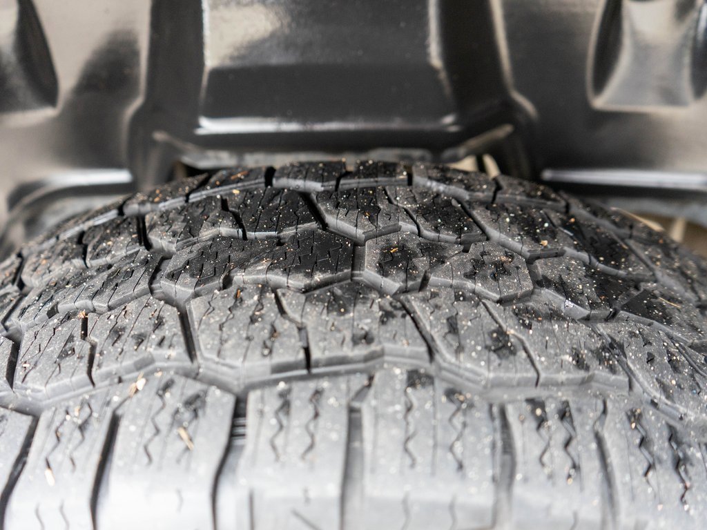 Used 2020 RAM 1500 Limited image 36