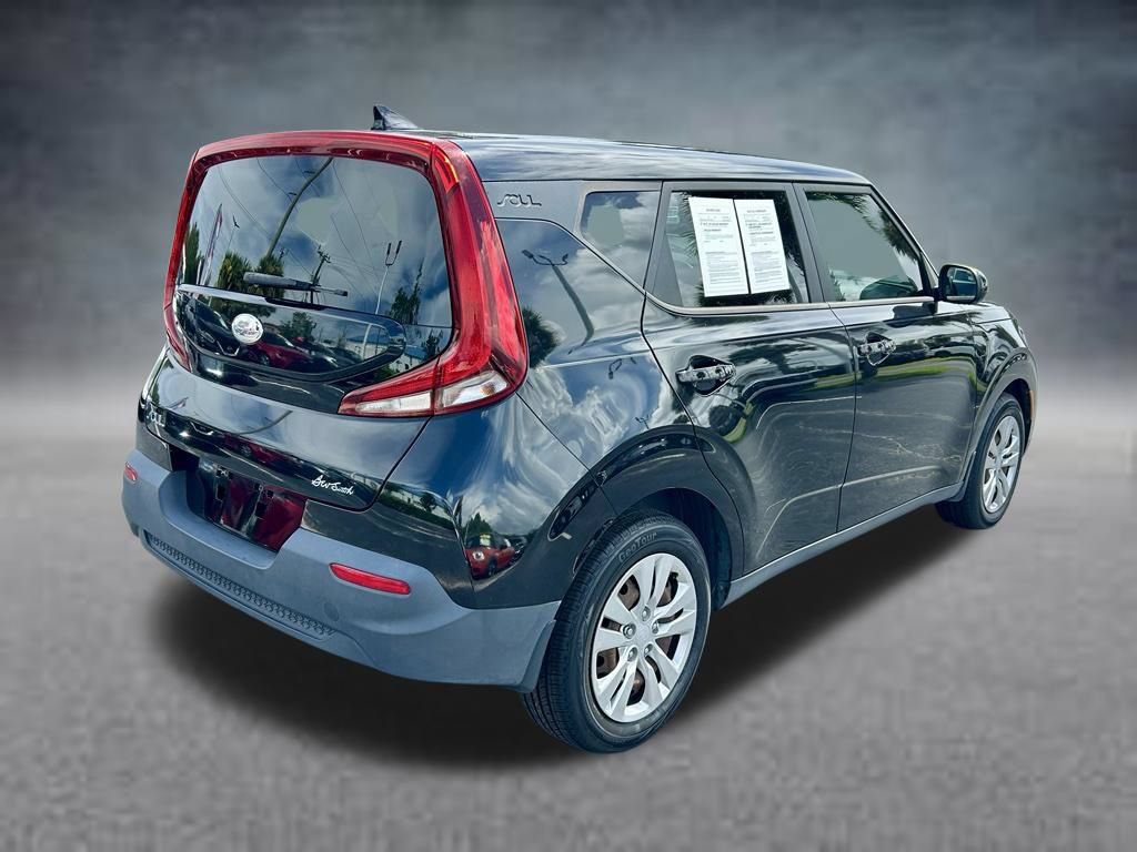 Used 2020 Kia Soul LX FWD image 5