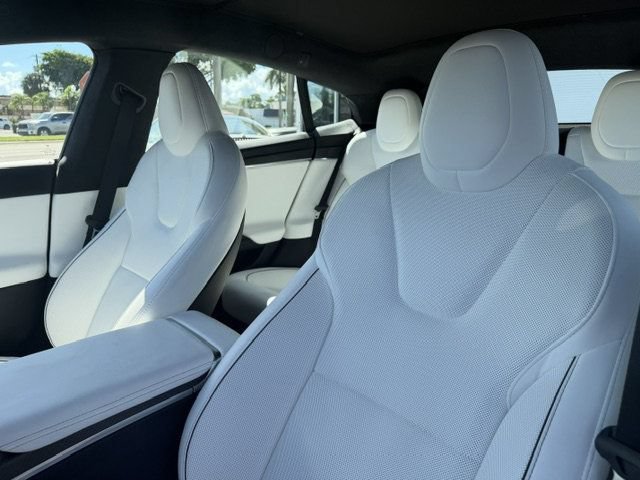 Used 2023 Tesla Model S Plaid AWD/4WD image 9