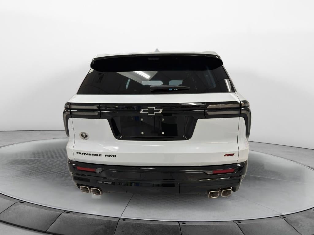 New 2026 Chevrolet Traverse RS w/ LPO, Floor Liner Package AWD/4WD image 6