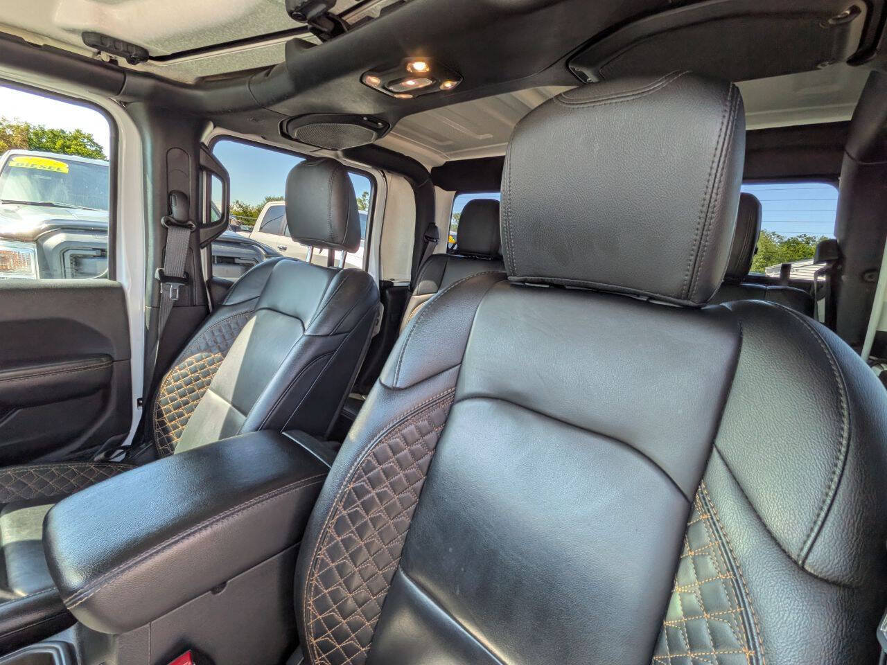 Used 2022 Jeep Gladiator High Altitude AWD/4WD image 13