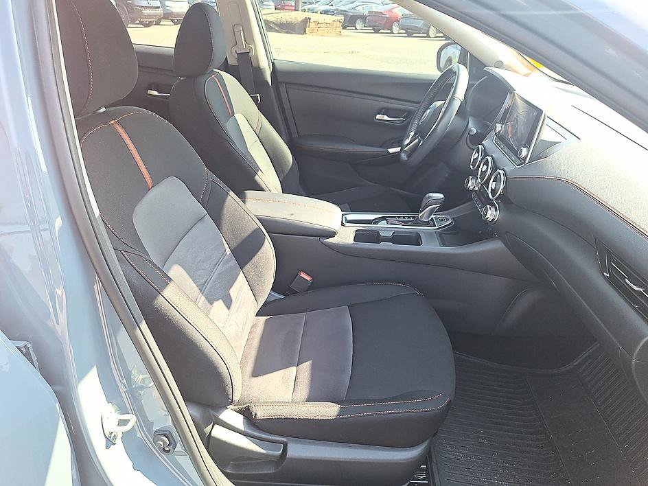 Certified 2024 Nissan Sentra SR w/ Lighting Package FWD image 21