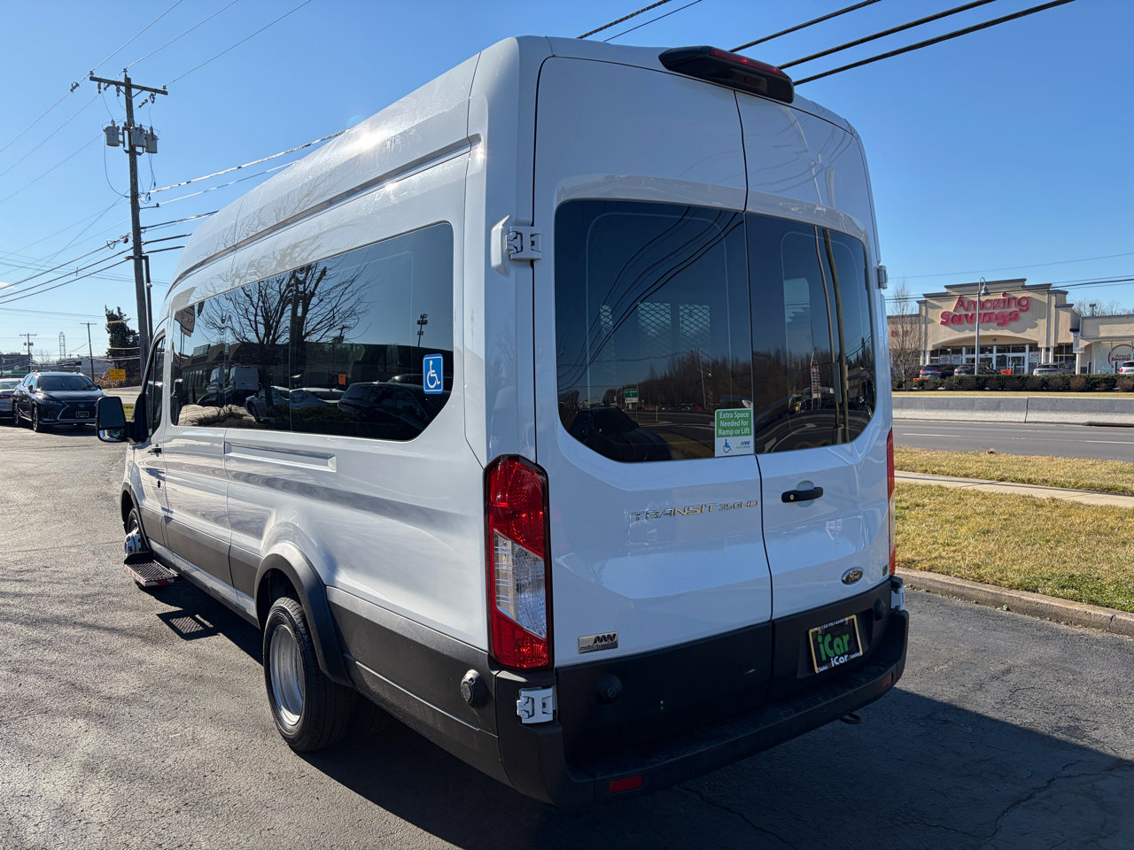 Used 2020 Ford Transit 350 XL image 12