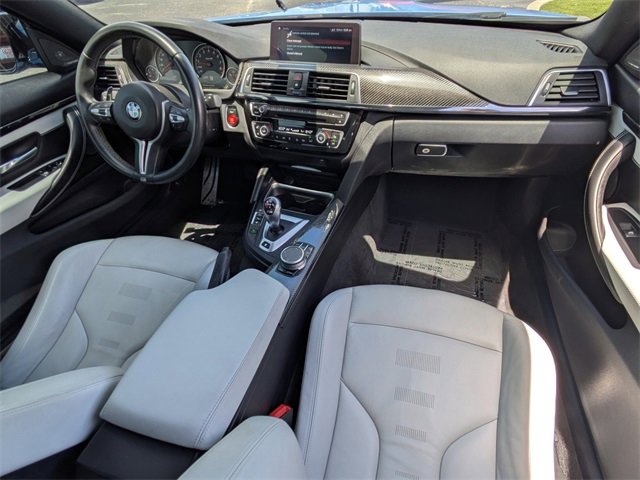 Used 2020 BMW M4 Base image 14