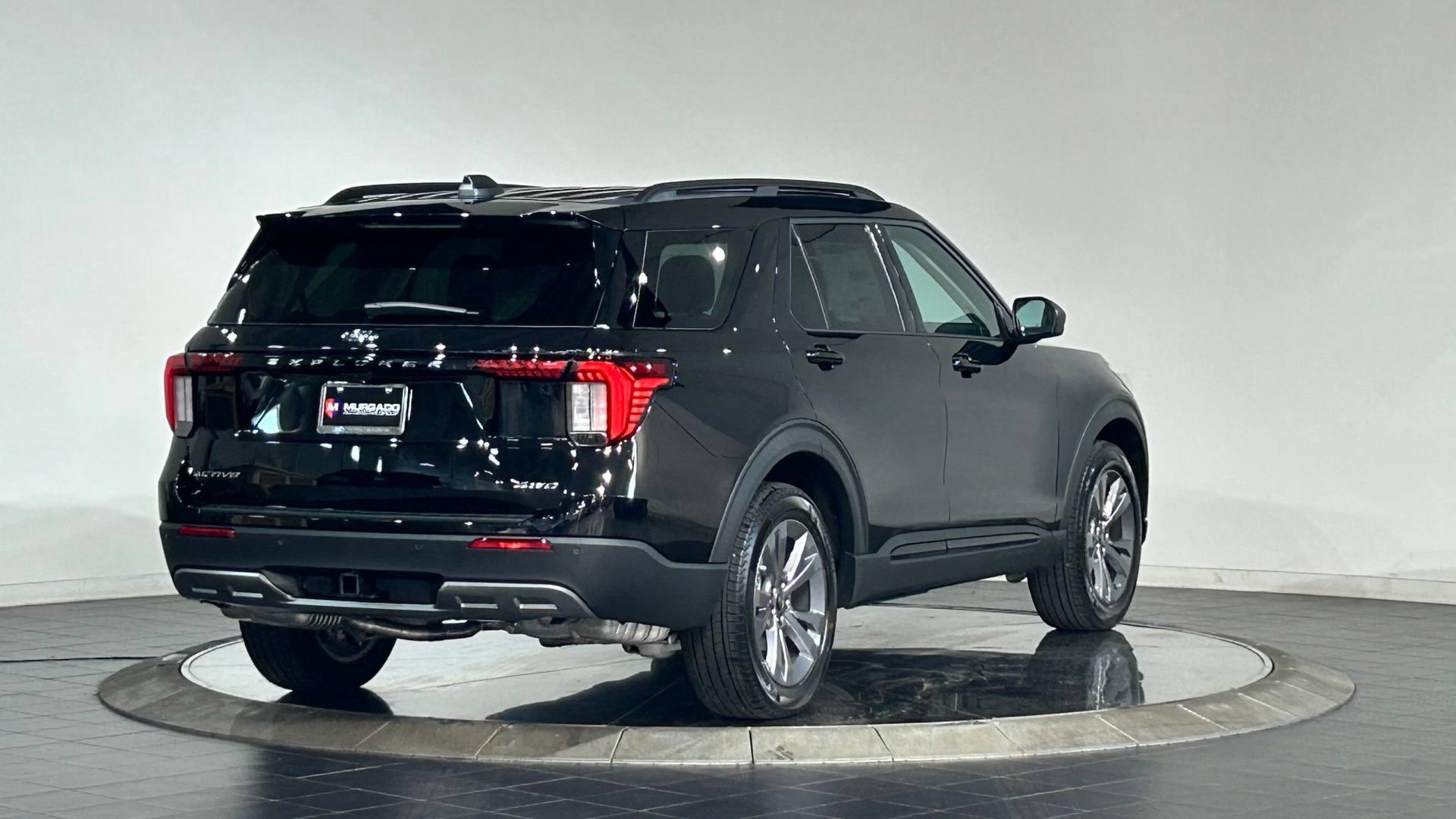 New 2026 Ford Explorer Active w/ Active Comfort Package AWD/4WD image 10