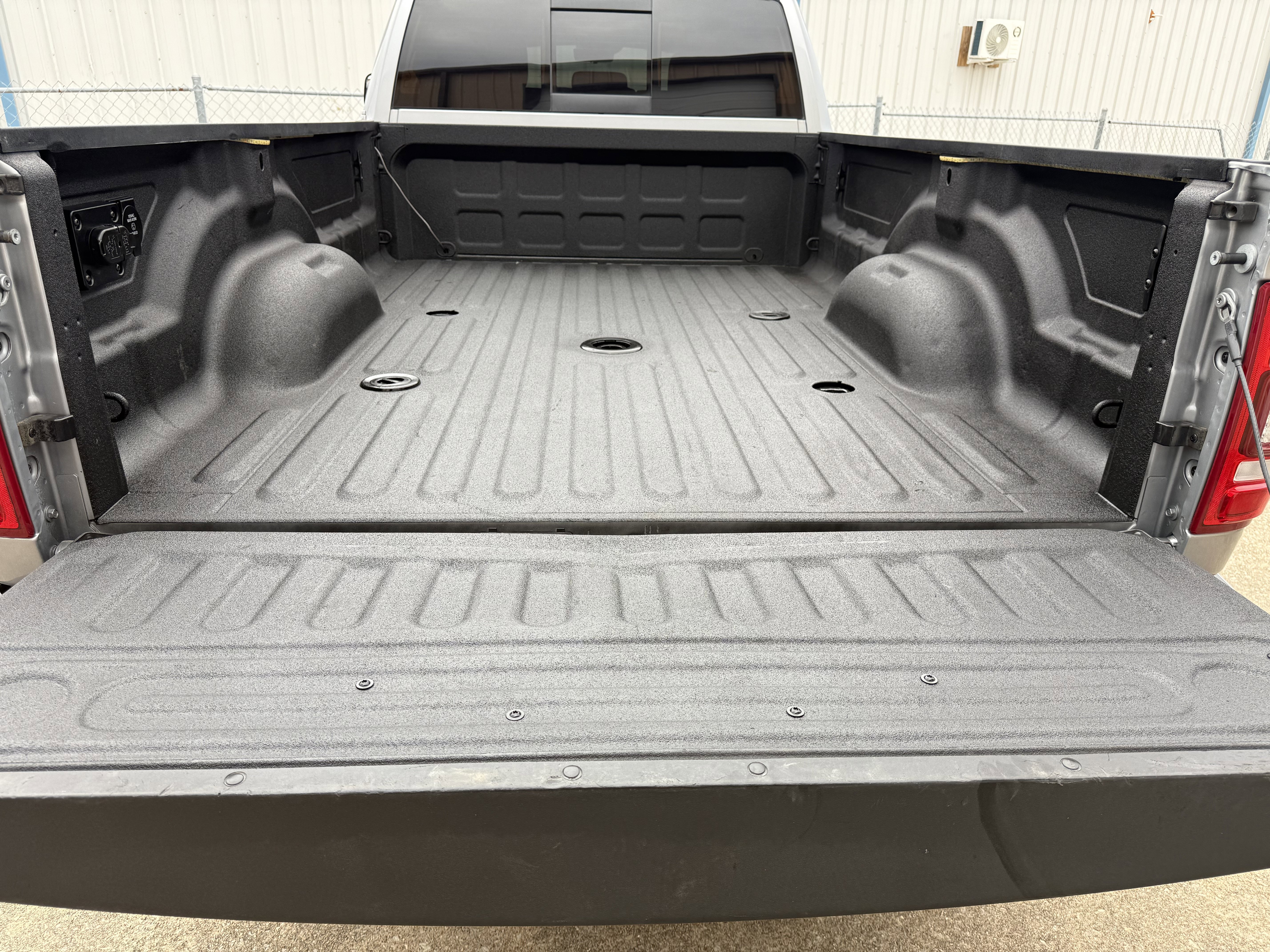 Used 2022 RAM 3500 Lone Star w/ Level C Equiment Group image 7