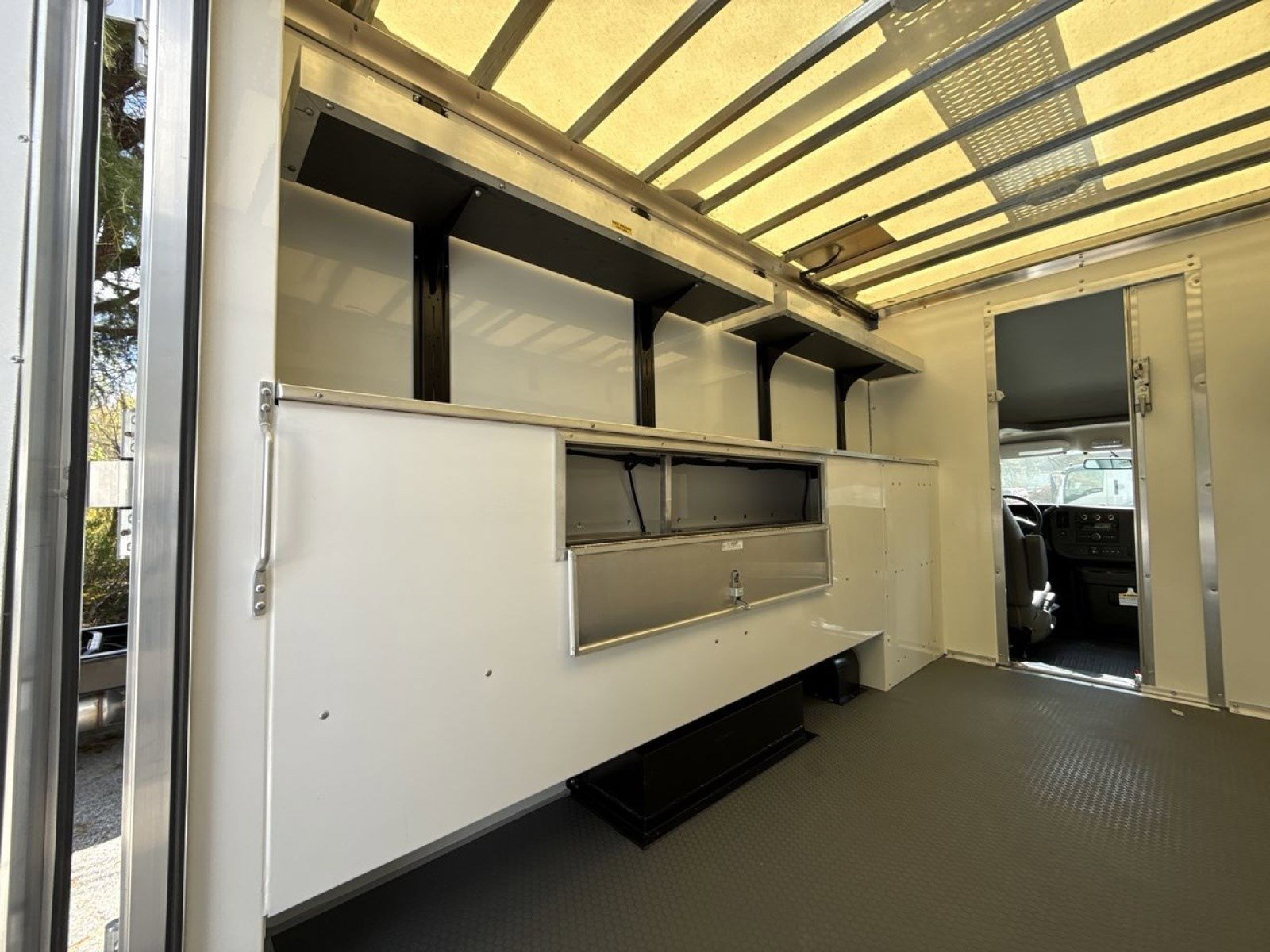 New 2025 GMC Savana 3500 w/ Power Convenience Package image 23