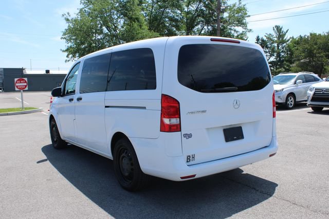 Used 2017 Mercedes-Benz Metris Passenger image 36
