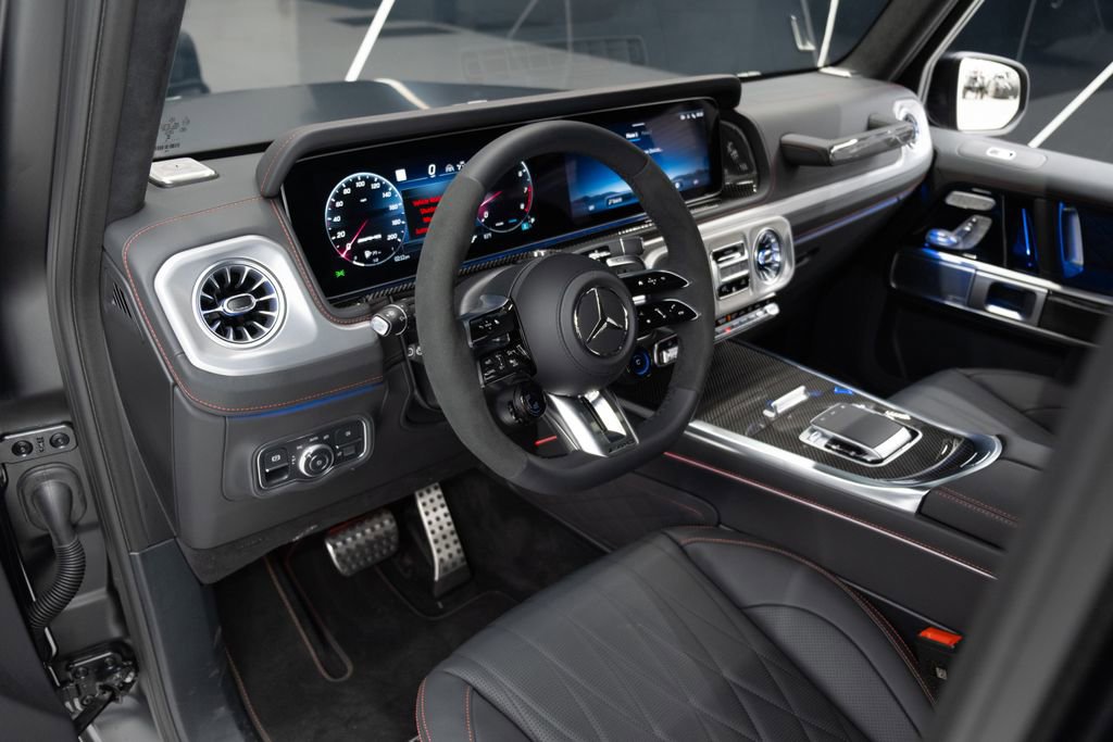 Used 2025 Mercedes-Benz G 63 AMG 4MATIC image 45