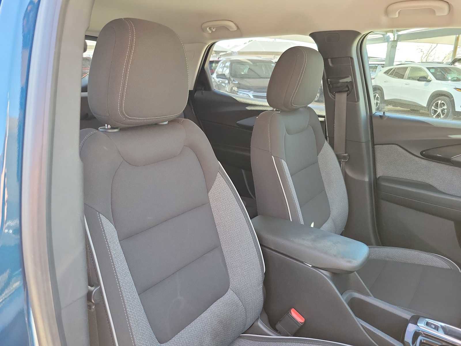 Used 2021 Chevrolet TrailBlazer LT image 10