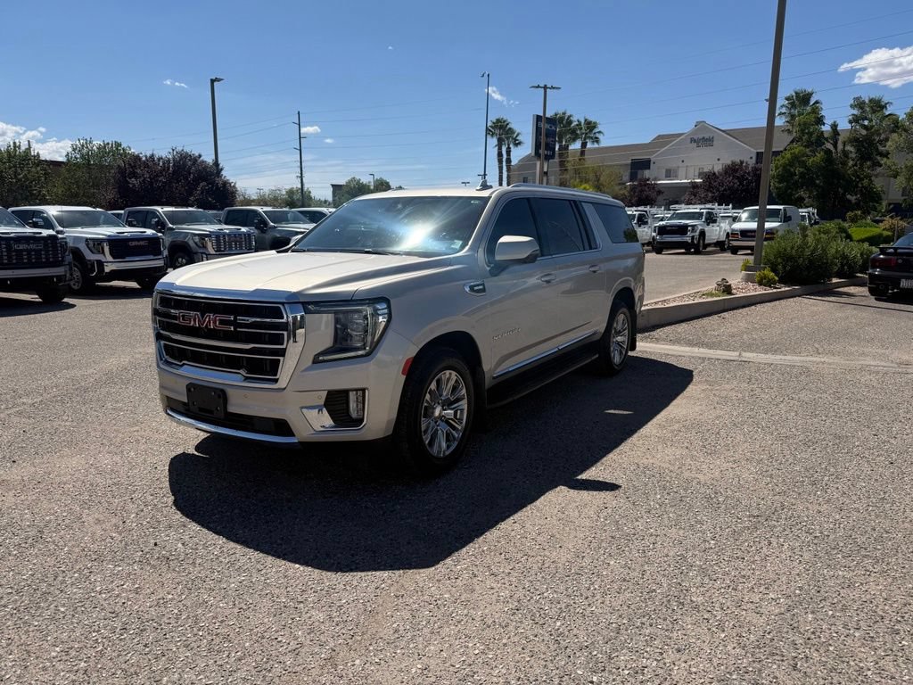 Used 2023 GMC Yukon XL SLT w/ SLT Luxury Package