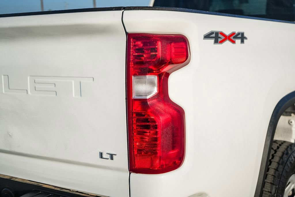 Used 2025 Chevrolet Silverado 2500 LT w/ Convenience Package image 10